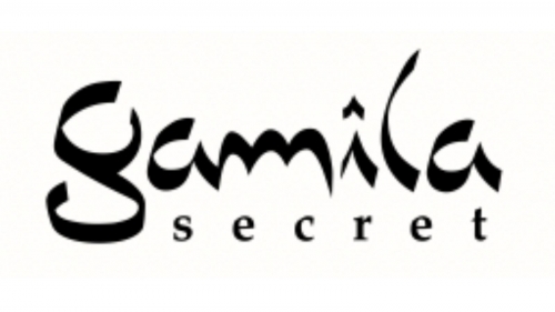Gamila Secret——运用珍稀草本和油脂等天然原料，以特殊方式，提取原料合力极限的护肤臻品。